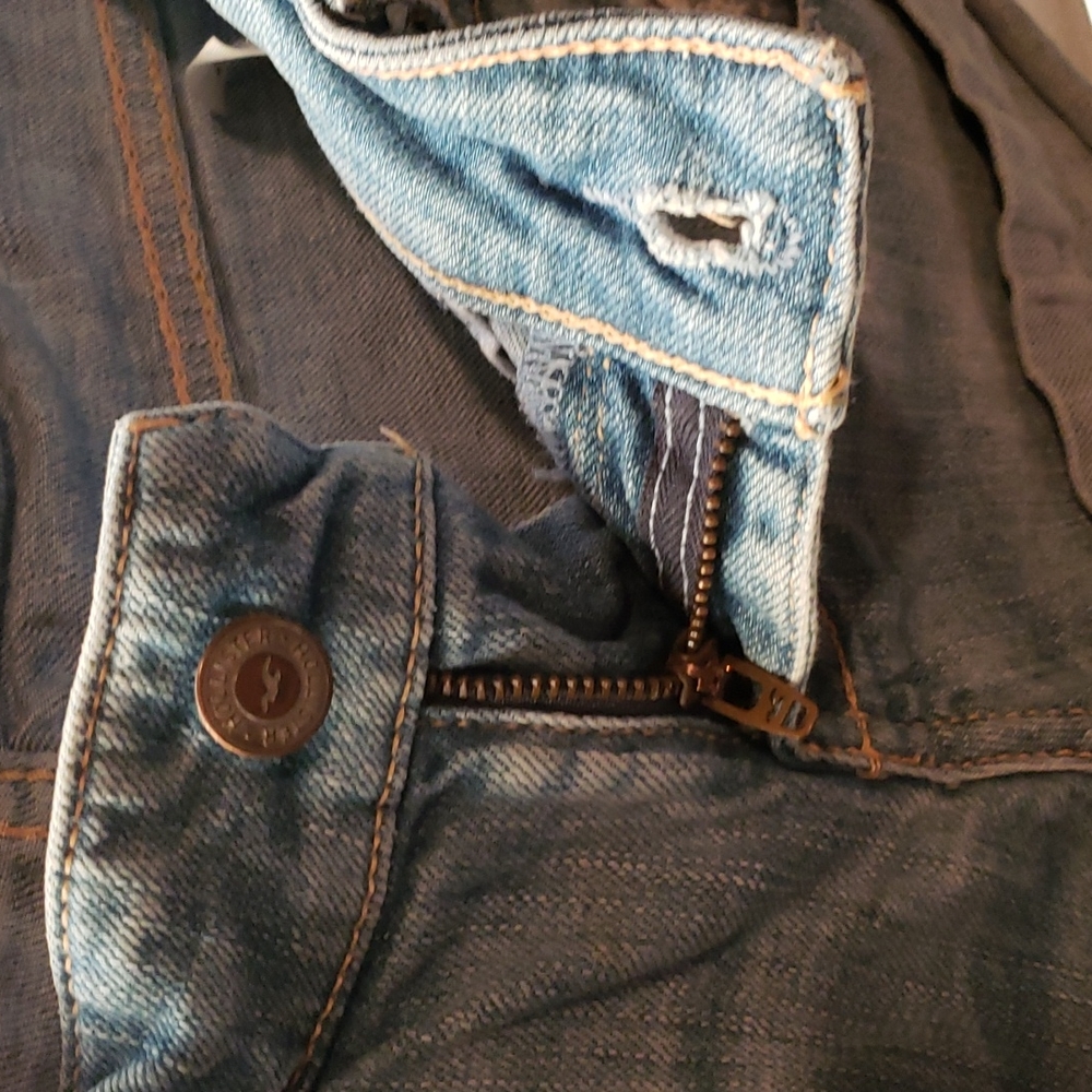 Hollister size 1 short shorts - Picture 5 of 5